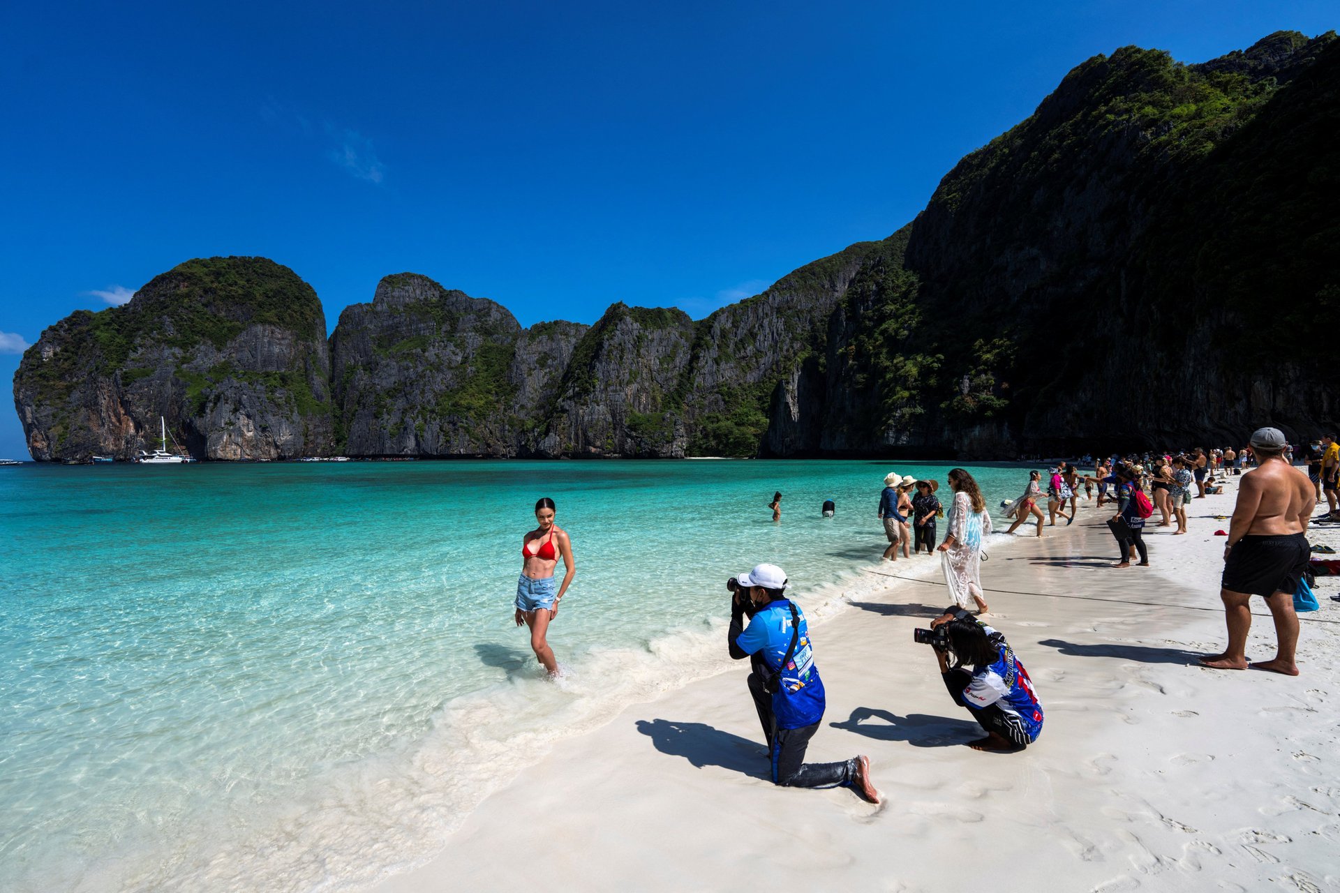 TSTtourist-thai-lan-ap-thue-voi-khach-quoc-te-tu-thang-4-2
