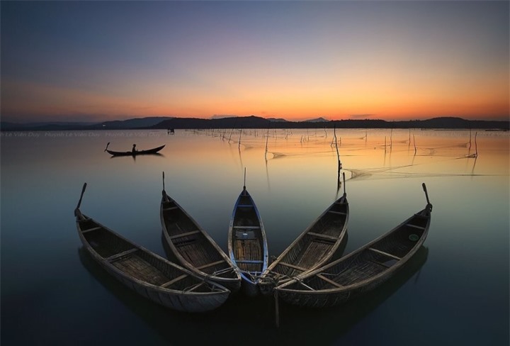 TSTtourist-thong-dong-ngam-binh-minh-va-hoang-hon-dep-me-ly-tai-de-nhat-thang-canh-phu-yen-6