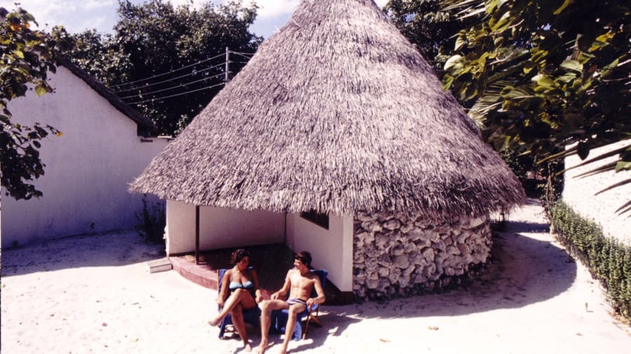 TSTtourist-maldives-trong-the-nao-truoc-khi-qua-bom-du-lich-ap-den-4