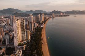 Bình minh trên thành phố biển Nha Trang